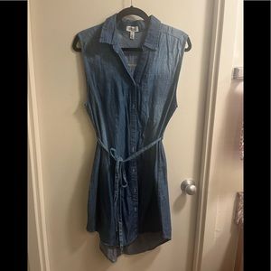 Chambray button down sleeveless dress